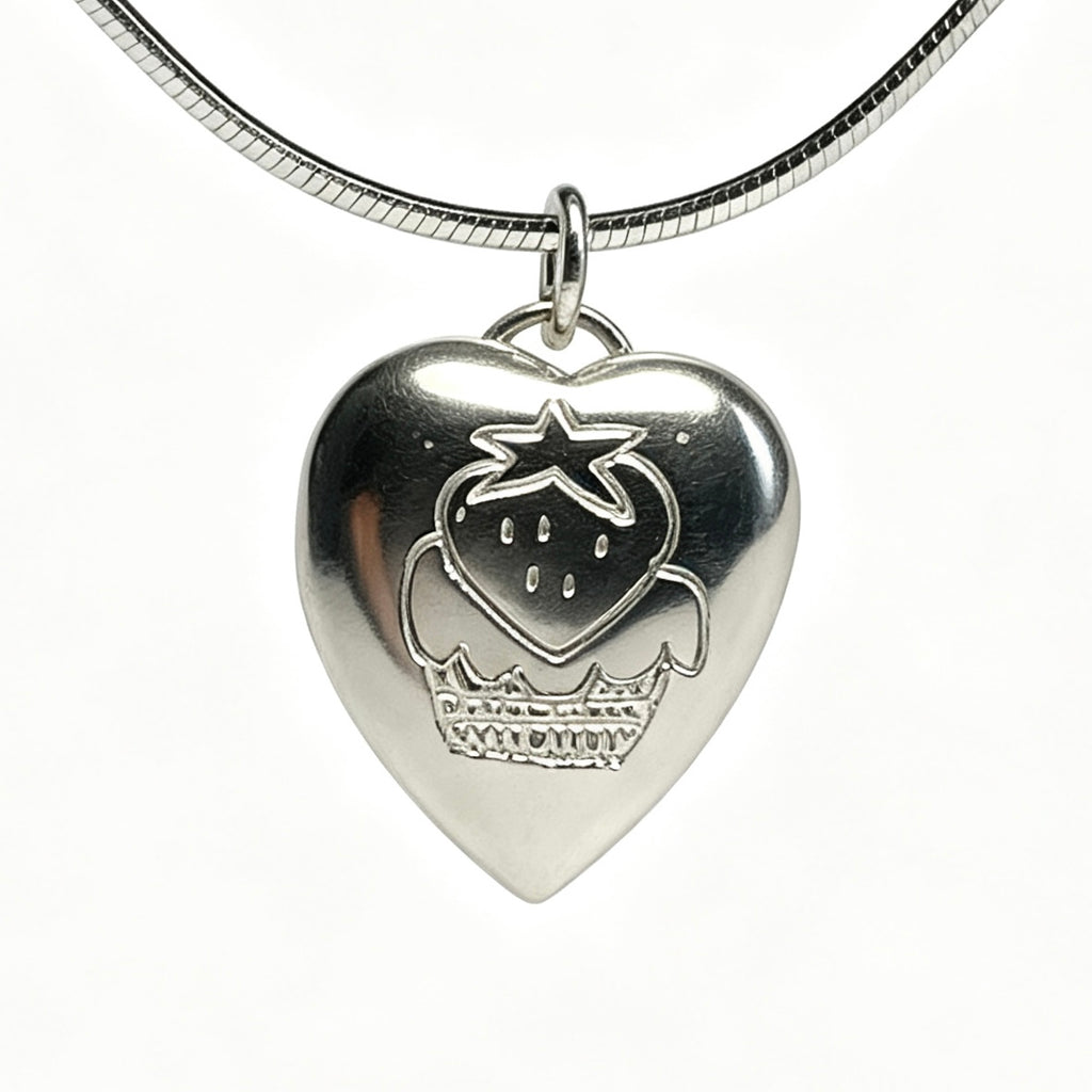 Strawberry cake pendant S925