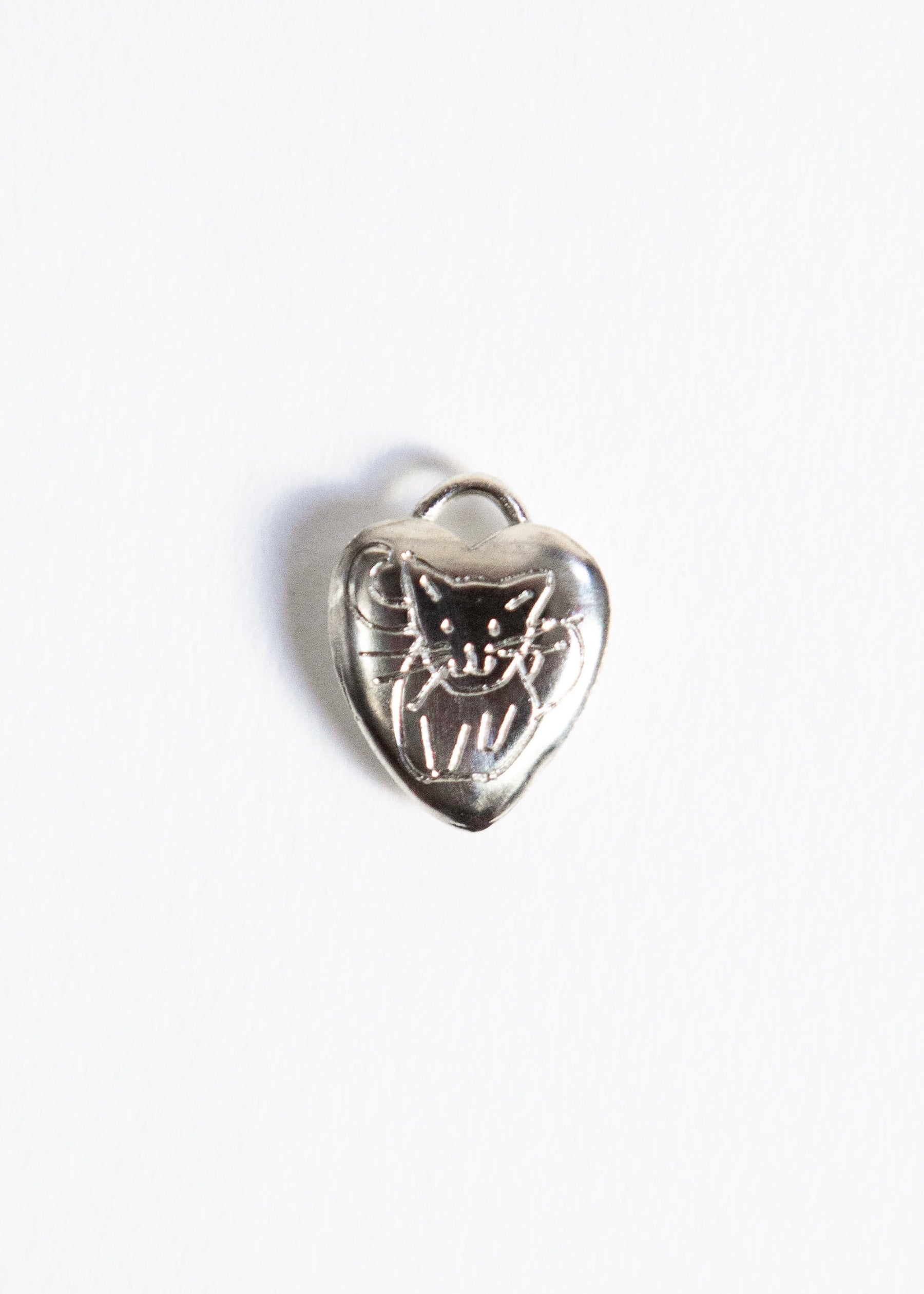 The sitting cat necklace S925