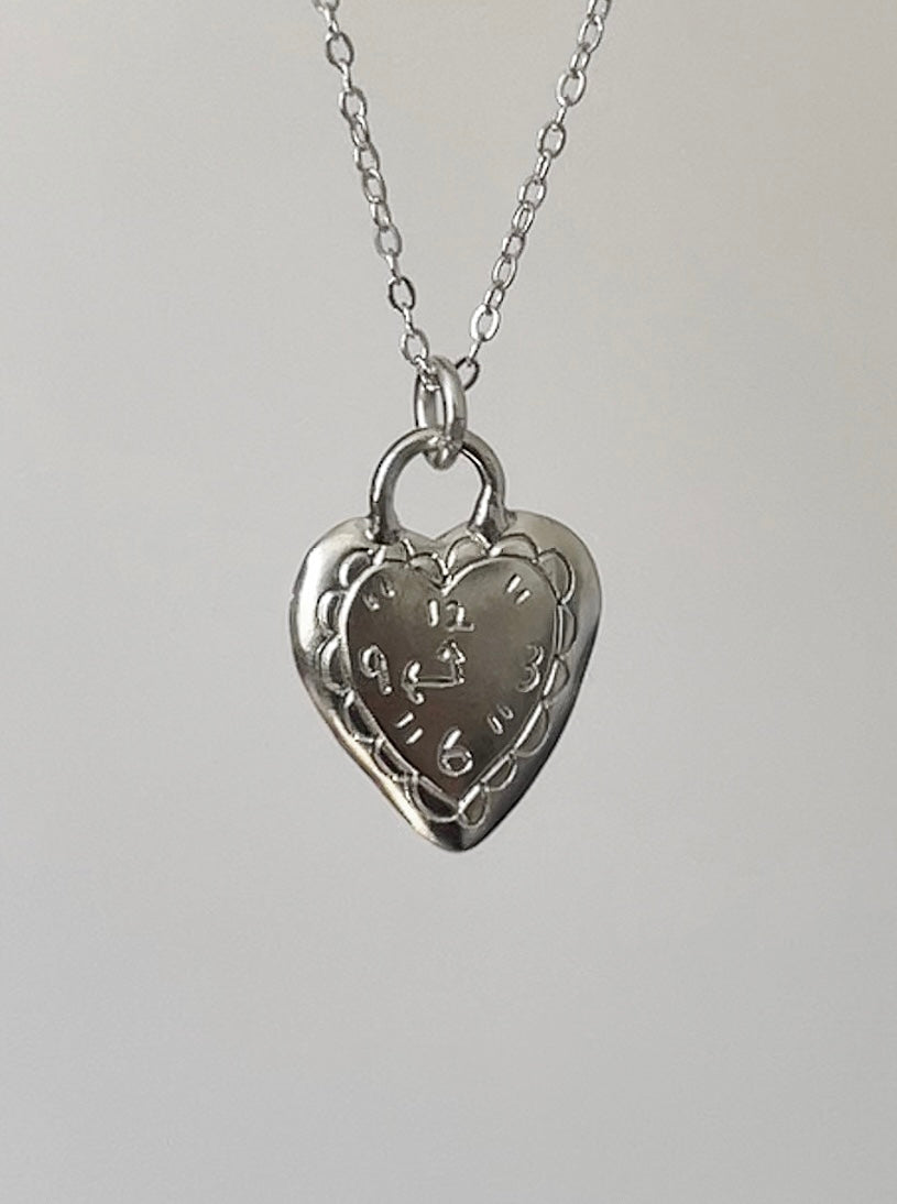 The heart clock necklace S925