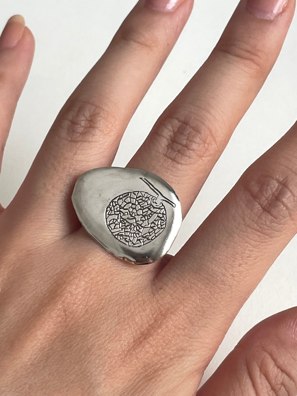 The Melon Ring S925