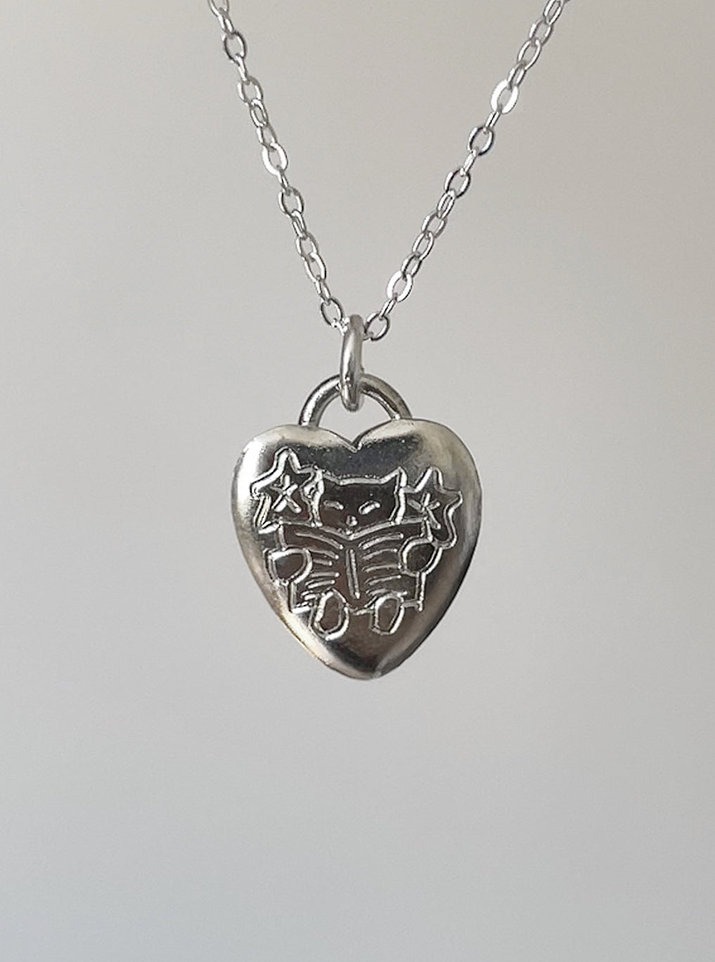 The reading kitten necklace S925